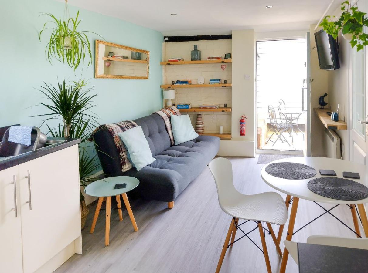The Annexe Appartement Hawkedon Buitenkant foto