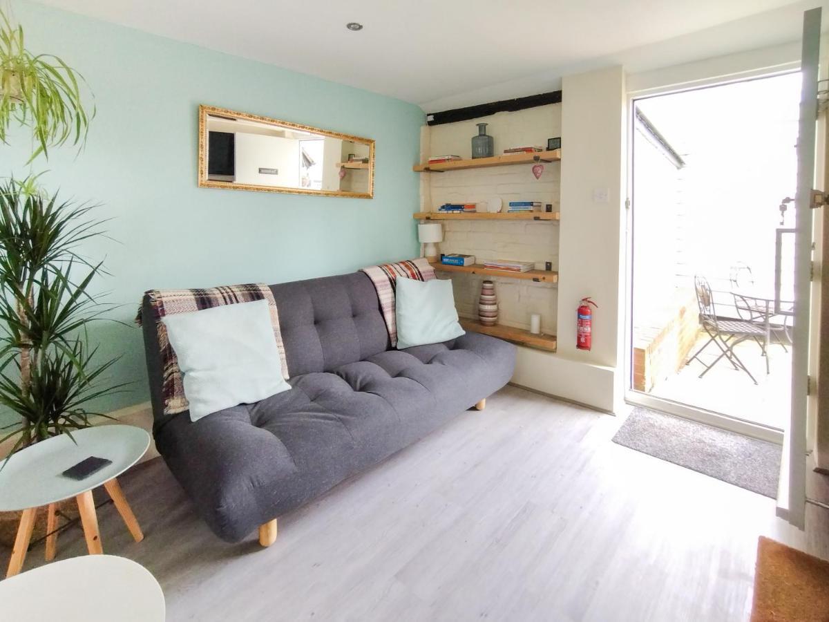 The Annexe Appartement Hawkedon Buitenkant foto